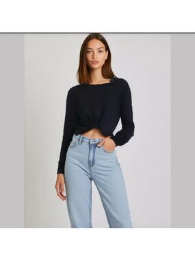 Forever 21 size large shirt